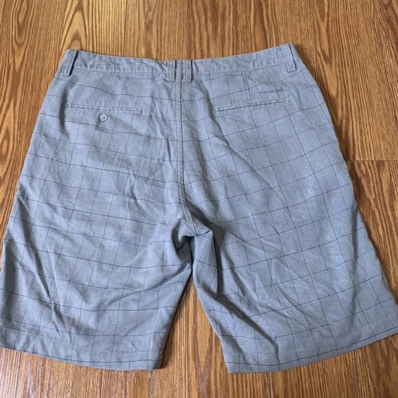 Travis Mathew Mens 36 Plaid Shorts - Picture 4 of 9